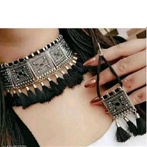 Black Choker For Dresses.....