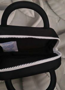 Nars Black bag