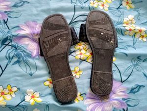zudio Stylish Women's Slip-On Sandals 40 size💝🍓
