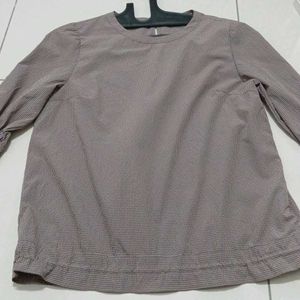 Stylish Checked Long Sleeve Top