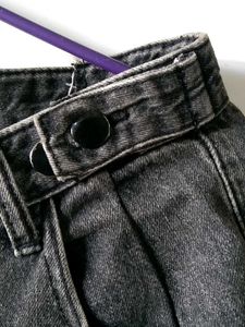 Washed Black Relaxed Fit Jeans