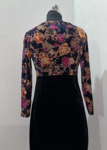Elegant Floral &amp; Velvet dress