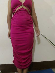 Chic Ruched Cut-Out Midi Dress