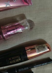 Makeup Lot - Mascara &amp; Kajal