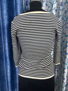 Striped Cropped Knit Top + free