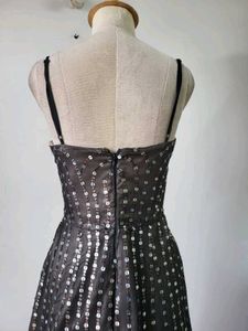 Elegant Midi Dress