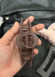 Stylish Matte Claw Clip