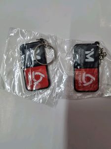 Keychain Buy1Get3free