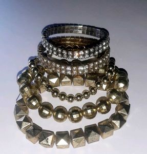🥂 Set of Golden Boho Chic Bracelets