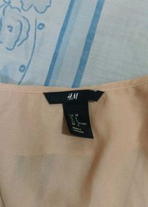 H&amp;M Peach Ruffle Camisole Top