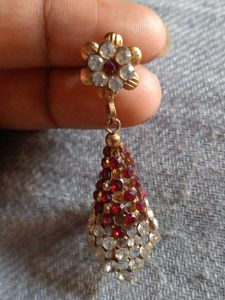 Red &amp; White Stone Flower Earrings