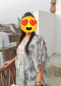 Flowy Floral Print Top
