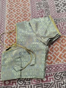 combo of silver and gold blouse