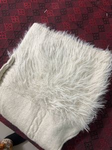 Knitted Vest with Fur Detail