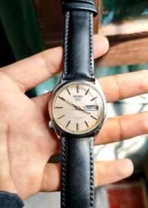Vintage Seiko 5 Automatic Watch