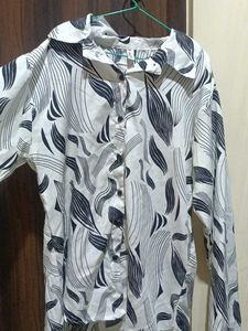 Chic Abstract Print Button-Up Shirt