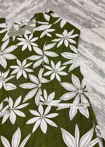 Stylish Green Floral Print tunic