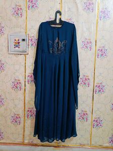 🇳🇿💫🎀Elegant teal Blue Embellished Gown