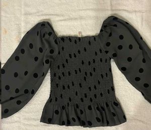 Chic Polka Dot Smocked Peplum Top