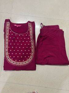 varanga Beautiful Magenta Kurta Set