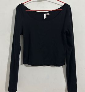 H&M Divided Black Top