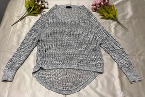 Chic Grey Knit Sweater