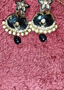 Beautiful Pandent With Earing😍