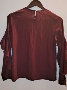Ruffled Sleaves Top