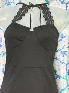 Chic Black Lace Trim Halter Dress