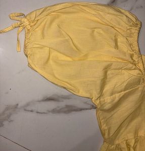 Chic Yellow Puff Sleeve Peplum Top