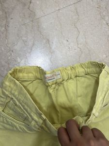 🍋 Yellow Denim Shorts branded