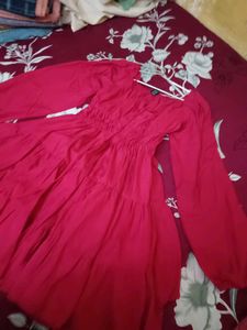 Chic Fuchsia Off-Shoulder Top