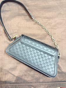 Stylish Black Shoulder Bag