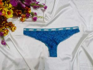🇳🇿💫🎀Blue Lace Thong Panty