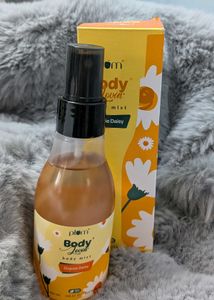 Plum Oopsie Daisy Body Mist