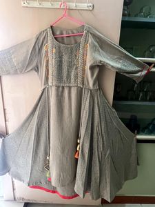 Navratri Wear Women's  Kurti gown 👗