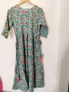 Janasya Gold L Size Anarkali Floor Length Kurta