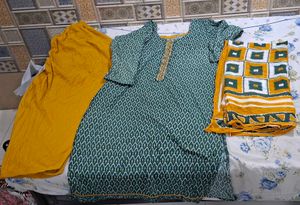 Elegant Green Printed Kurta Set with Dupatta