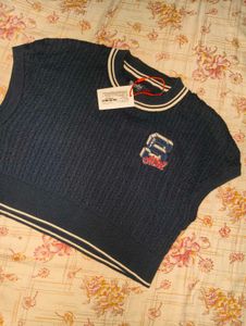 Navy Blue Sleeveless Knit Top with Patch