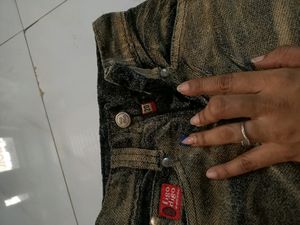 Swap brand new jeans for kids it's unisex pant