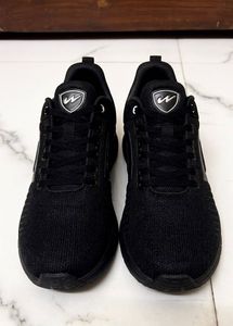 Black Sneakers Campus