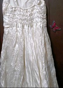 Elegant White Strapless Tiered Dress