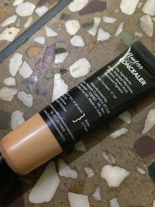 Light Concealer