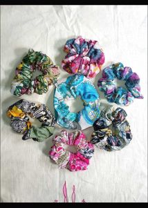 floral multicolour printed scrunchies hair tie