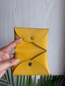 MINISO YELLOW WALLET ✨
