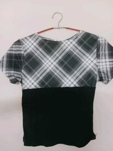 Plaid V-Neck Crop Top