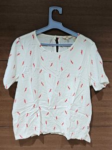 White flash t-shirt