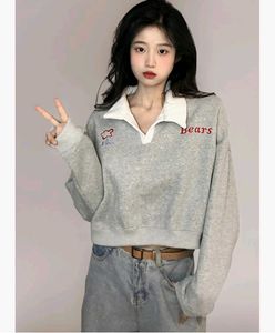 Cute Bear Graphic Sweatshirt