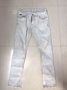 Light Wash Slim Fit Jeans