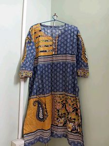 Elegant Blue &amp; Gold Print Kurti With Dupatta